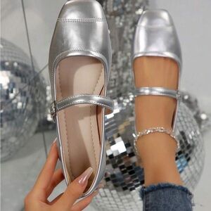 Rebellious Rose Metallic Silver Mary Jane Flats